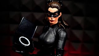 McFarlane Toys DC Multiverse Batman Dark Knight Rises Catwoman  Review en Français [upl. by Dusty]