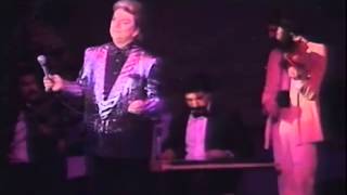 Zeki Müren Zeki Müren Ham Meyva amp Hey Gidi Koca Dünya Yılbaşı Konseri Bölüm 8 [upl. by Harbot]