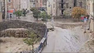 🔴 INONDATIONS FRANCE  LArdèche en alerte rouge Annonay évacuée les rues inondées [upl. by Ilojne756]