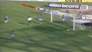 Roberto Baggio amazing goal vs Napoli  Serie A 19891990 [upl. by Gassman]