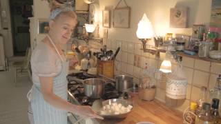 Sophie Thompson makes Uncle Jamess Bavarian Orange Pie [upl. by Maller296]