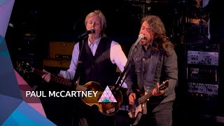 Paul McCartney  Band on the Run feat Dave Grohl Glastonbury 2022 [upl. by Radack]