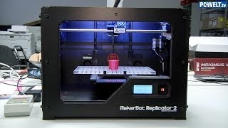 3DDrucker Makerbot Replicator 2 im PCWELTTest [upl. by Minta695]