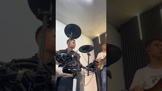 Un poco de ¡Adoremos al rey…… ¿Subimos el video completo drums drumcam ipuc alesisdrums [upl. by Eissert]