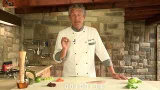 Tartare di Branzino  video ricetta  Grigio Chef [upl. by Idnam585]