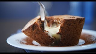 Moelleux au chocolat et coeur coulant de chocolat blanc  Picard [upl. by Nilats347]