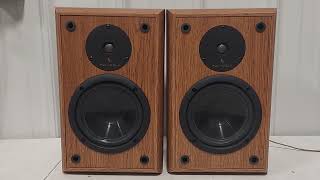 Infinity Reference One Bookshelf Speakers Wood [upl. by Bascio496]