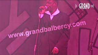 YOUSSOU NDOUR  BERCY 2000  AZIZ [upl. by Burner]