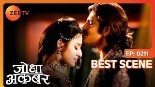 Jodha Akbar हुए एक दूजे के प्यार में गुम  Jodha Akbar  Best Moments  Zee TV [upl. by Granese]