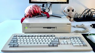 Amiga 3000  SCSI2SD v6 [upl. by Muire434]