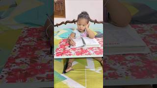 Kitaben Bahut Si Padhi hai booklover kidsstudy cutebaby shorts ytshortsindia [upl. by Kosaka]