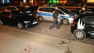 UBahnhof Warschauer Straße Mann bei Messerattacke verletzt [upl. by Pan]