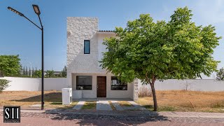 Casa en Venta Ciudad Maderas Querétaro Frene a Universidad Mondragón [upl. by Anaeli]