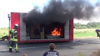 Brandcontainer FF Hochheim und FF Langen ANTS demonstrieren den Ernstfall in Hofheim [upl. by Akirdnuhs]