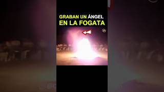 Ángel Aparece en la Fogata Durante un Campamento Cristiano al Borde del Mar Un Milagro Divino [upl. by Nohtan]