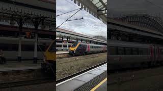 220015 cross country voyager departing York for reading on the 11224 [upl. by Jorie]