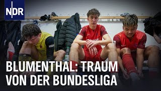 Fußball Bremens Underdogs im Duell mit dem ProfiNachwuchs  Sportclub Story  NDR Doku [upl. by Donadee685]