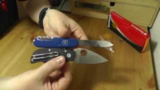 Spyderco Cat  EDC Gear Werkzeug Multitool [upl. by Wylma]