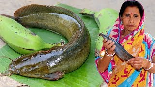 Magur Maach amp Kacha Kala Jhol Recipe Indian Village Style  Green Banana amp Catfish Curry [upl. by Adnal]