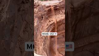 Escalofriante salto de Puenting en Moab USA 🇺🇸 shorts USA puenting [upl. by Annohsat]