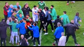 Sakaryaspor Kocaelispor maçı saha karıştı [upl. by Eilrahs]