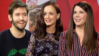 Interviewing the Gilmore Girls Lauren Graham amp Alexis Bledel  Michi trifft [upl. by Annoif]