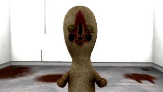 i play SCP containment breach [upl. by Rhpotsirhc]