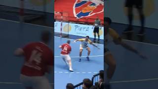 He fooled everyone 😂👋 håndbold handball ehfel [upl. by Moskow]