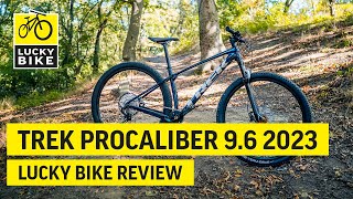 TREK PROCALIBER 96 2023 REVIEW  Schnelles MTBHardtail mit eingebautem ExtraKomfort [upl. by Ednalrym401]