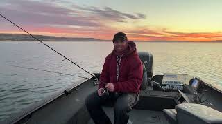 Slowly Dragging Jigs on the Missouri River Reservoir for Late Fall Walleye [upl. by Shieh712]