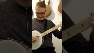 NYLGUT STRINGS ON A DEERING GOODTIME BANJO [upl. by Aigneis]