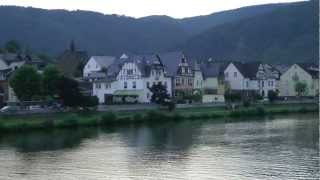 Flusskreuzfahrt auf der Mosel  Von Cochem bis Senhals  Full HD [upl. by Rozalin618]