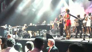 Stevie Wonder Live Paris 072010  another stars [upl. by Aynodal330]