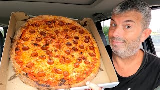 check out this pizza food review [upl. by Stanislaus439]