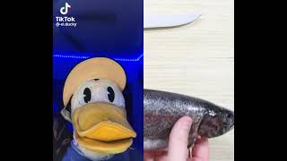 Elduckys kids getting killed by skin and Debone fish [upl. by Bazil]