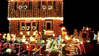 House on 11th Street in Washington Park New Castle Delaware with Christmas Lights [upl. by Voccola582]