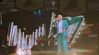 Dionne Warwick Walk On By Rock Hall Induction 2024 [upl. by Pattani171]