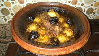 tajine marocain طاجين اللحم بالبرقوق والزبيب مدغمر و معلك وذوب في فم من اسهل ما يمكن توجدي الغداء [upl. by Leahcym]