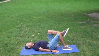 Exercice de Pilates gainage et stabilité du bassin [upl. by Nima396]