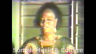 FANAANAD AUN SAYNAB XAAJI CALI quotBAXSANquot amp HEESTII GEERI DOORTEE MAANTA AAN GOO CLASSIC SONG MUSIC [upl. by Idihc407]