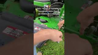 Installer et retirer une tondeuse  Tracteur John Deere 2025R et AutoConnect  Le Groupe Agritex [upl. by Lisandra]