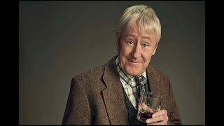 Nicholas Lyndhurst on Frasier season 2 and moving over to Hollywood for good [upl. by Edgar]