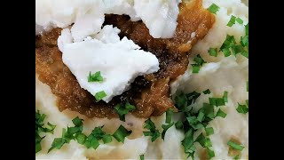 How to make Mashed Potatoes with Caramelised Onions and Goats Cheese [upl. by Dleifniw]