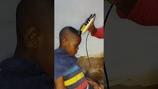 DIY BARB YOUR CHILDREN HAIR YOUR SELF AT THE COMFORT OF YOUR HOME diy educative value barber [upl. by Alberic]