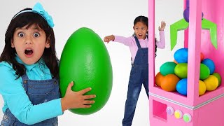 Ellie and Andrea Claw Machine and Squishy Slime Hunt Adventure [upl. by Crystie]