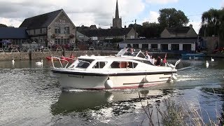 Lechlade on Thames In The Cotswolds [upl. by Nahsyar]