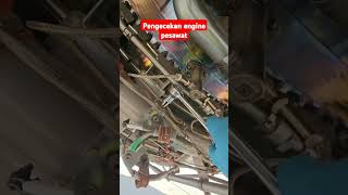 Pengecekan engine pesawat aviation bandara pesawat shorts [upl. by Ellerud930]