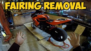 How To Remove Fairings  2005 Hond CBR600RR [upl. by Pail666]