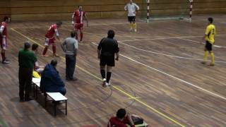 Futbol Sala HD  Seguimiento a un arbitro [upl. by Thilda]