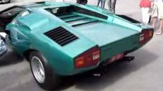 Lamborghini Countach LP400 idling [upl. by Cara]